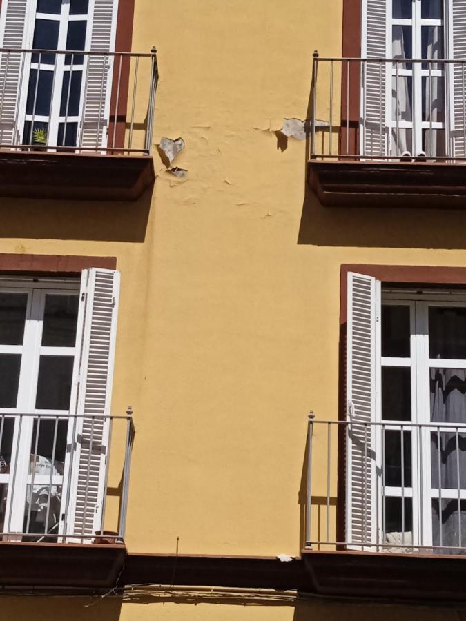 Apartamento Casco Antiguo Exterior Unico En Segunda Planta En Un Edificio De De Dos Plantas Севилья Экстерьер фото